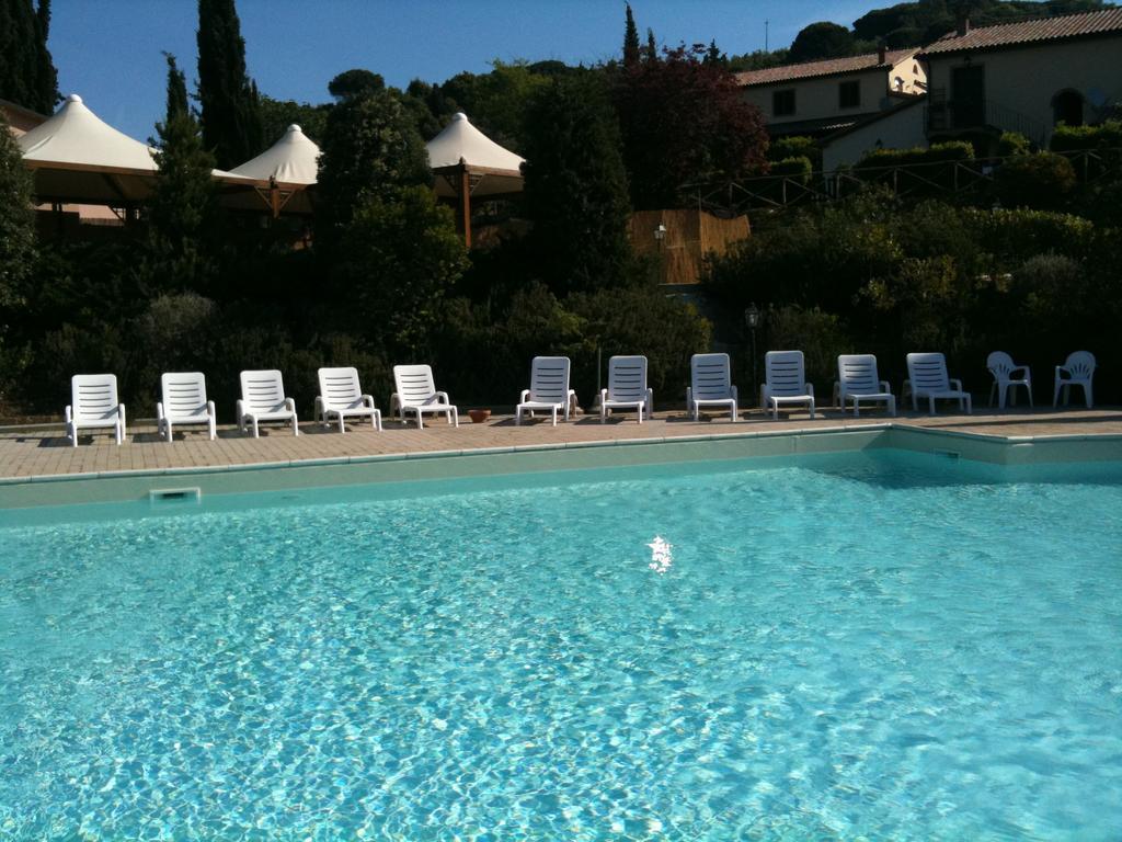 Borgo San Martino Resort Riparbella Exterior photo